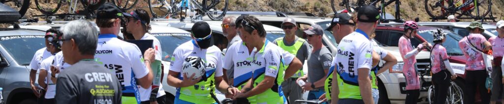 Uros Stoklas z ekipo pred zacetkom tekme